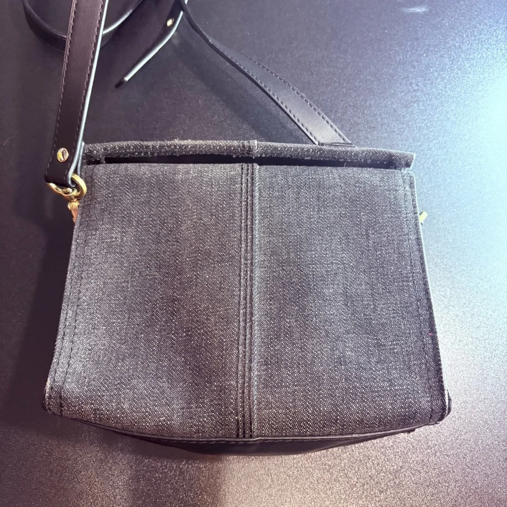Diesel denim‎ Black and Gold Crossbody Bag purse magnet close zipper bag urban